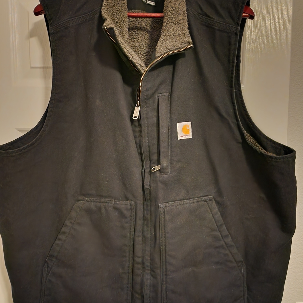 Carhartt Men's Black Sherpa-Lined Vest